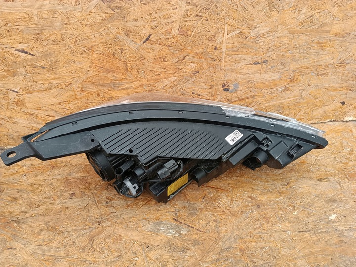 фото №11, Лампа левый перед eu led ксенон hyundai ioniq 16- ab3150600dg