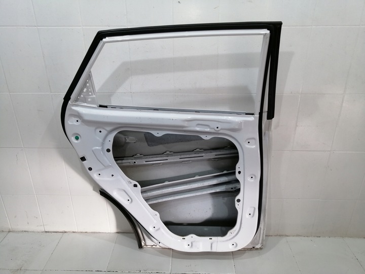 фото №13, Двері ліві задні зад hyundai tucson iii hal 8738