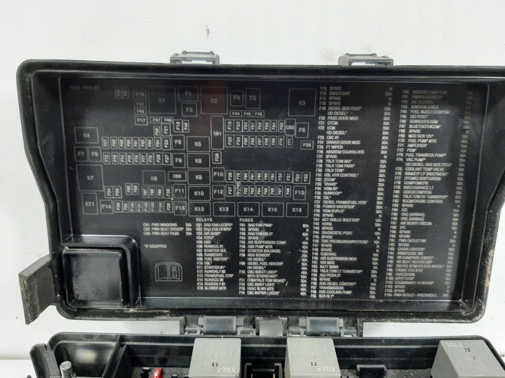 фото №9, Ram 1500 iv экипаж cab 5.7 v8 hemi 2wd 15r коробка предохранителей 68243257ab