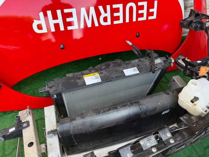 фото №8, Капот бампер крила pas переднє радіатор лампи адаптивний led bmw i3