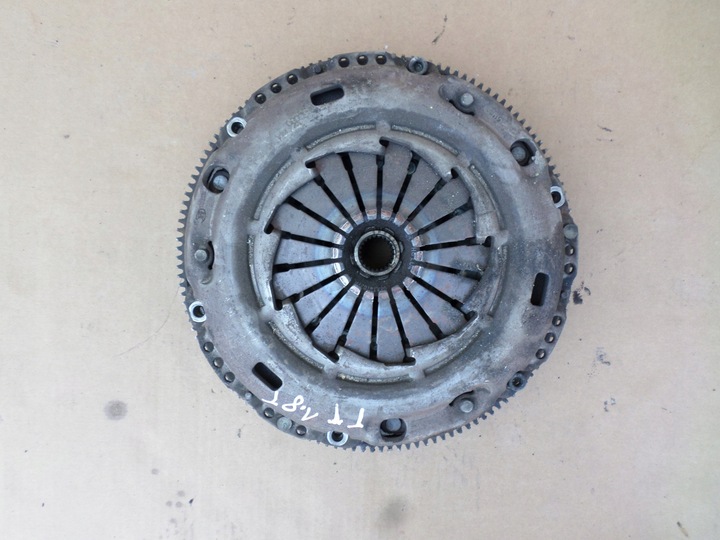 фото №1, Зчеплення маховик з двома масами audi tt 1.8 t 06a105266p