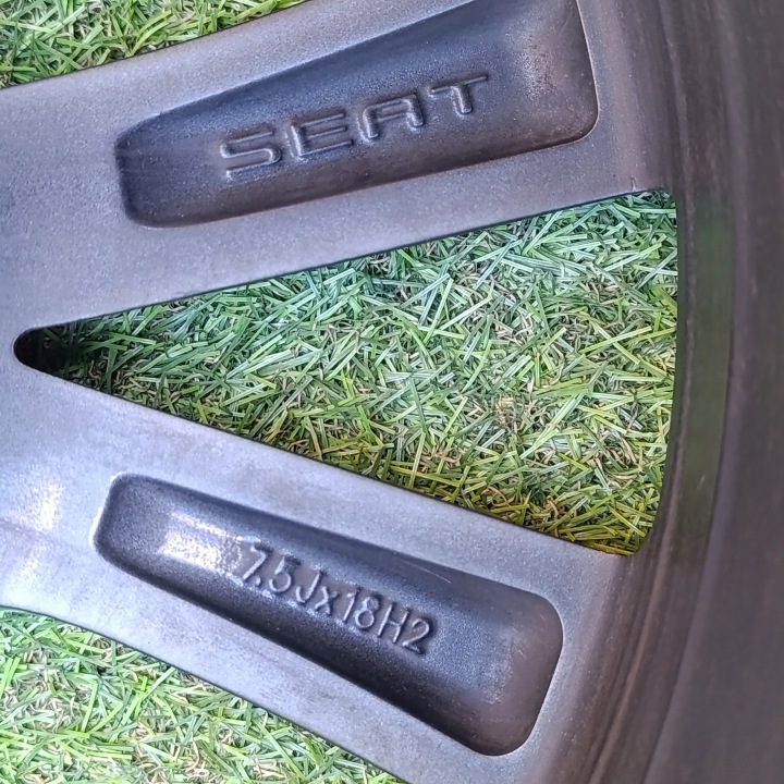 фото №15, Seat leon iv 4 5fa 2020-24 алюминиевый диск 18x7,5 et46 5x112 5fa601025e