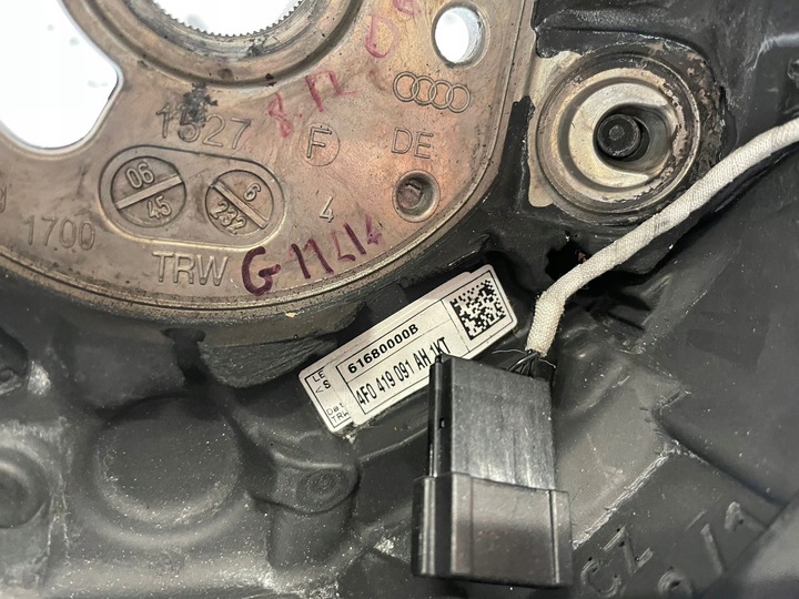 фото №7, Audi a6 c6 4f кермо чотириспицевий шкіра