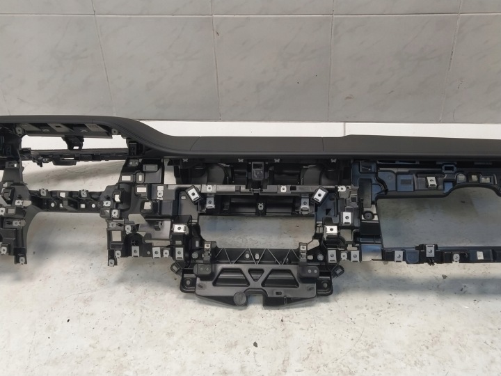 фото №10, Range rover v 5 l460 sport l461 торпедо консоль капот кожа nappa подушка