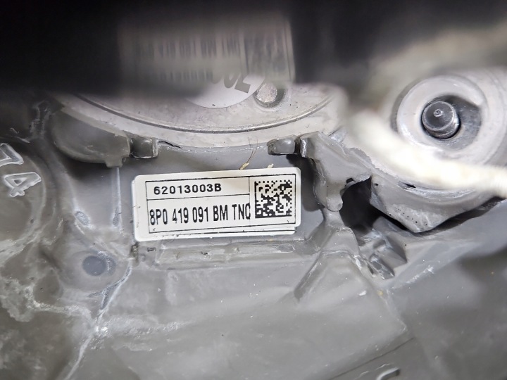 фото №10, Кермо з подушка audi a4 b7 8p0419091bm 04-08