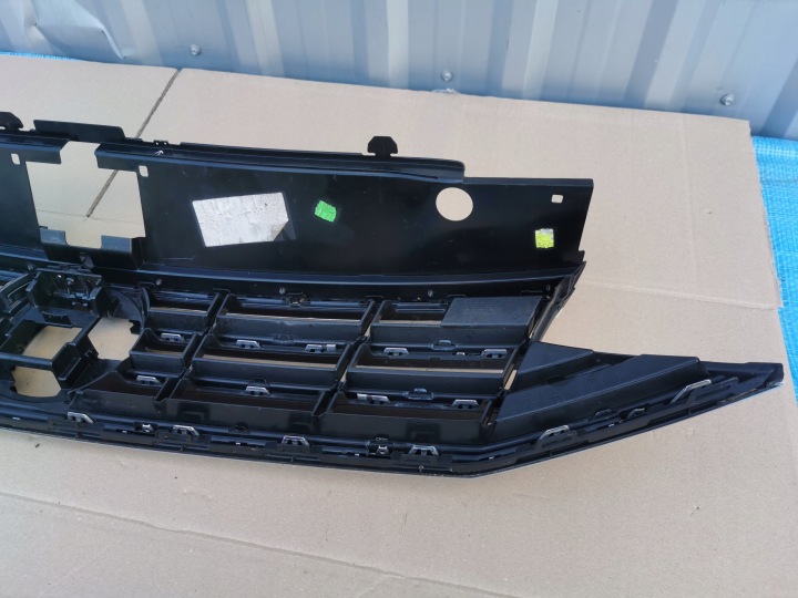 фото №11, Vw passat b8 3g0 рестайлинг 19- решётка радиатора решётка радиатор 3g0853653n