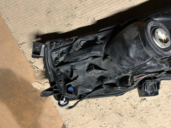 фото №16, Фара toyota corolla e160 e170 811002e7100