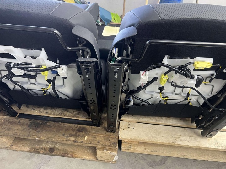 фото №6, Lexus lbx 2024- сидіння комплект сидіння диван обшивки