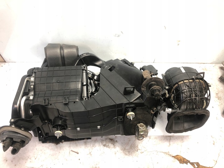 фото №1, Touareg 7l обігрівач 7l0820005cj європа комплектна