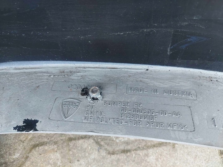 фото №10, Tesla roadster бампер перед переднее