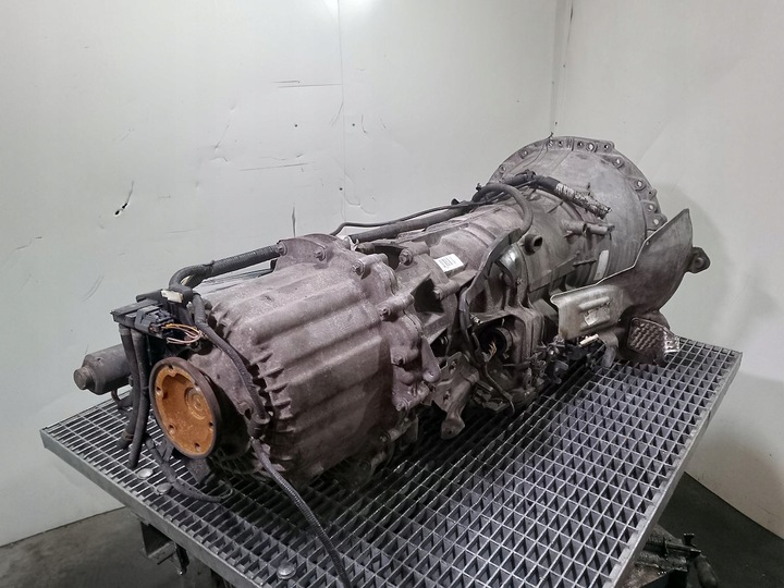 фото №8, Коробка передач коробки передач автомат land rover discovery iv 6hp28 1068401377