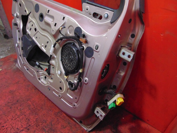 фото №8, Peugeot 208 i 12- двері ліві перед передні номер комплекту для доукомплектації