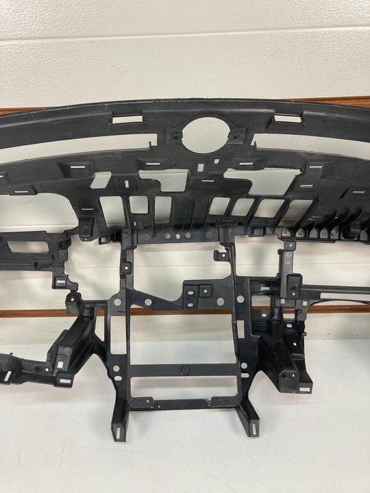 фото №12, Каркас панелі розподільчої tesla s