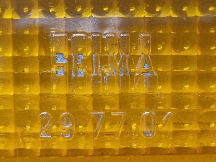 фото №11, Audi 80 b2 100 c3 лампа левая w крышка багажника 445945093a