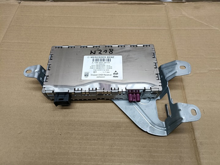 фото №1, Mercedes cls w218 тюнер усилитель dab a1669003602