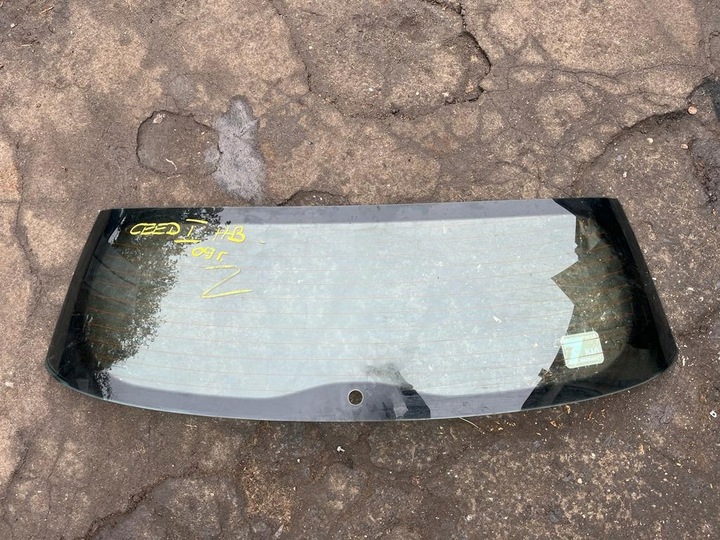 фото №1, Kia ceed i рестайлинг hb стекло крышки зад 2006-12r