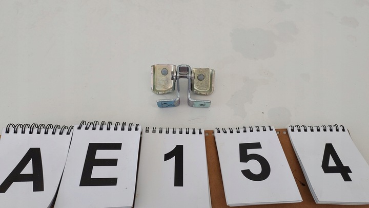 фото №3, Mercedes a-klasa w177 петли крышки зад правые