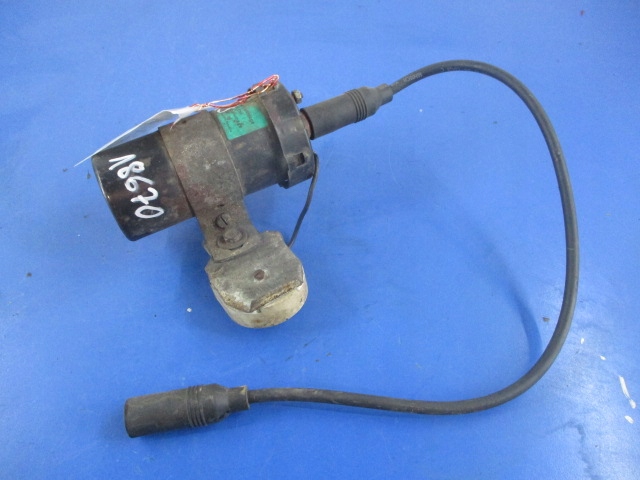 фото №1, Вартбург 1.3 катушка зажигания gdr 8352.9-000:1