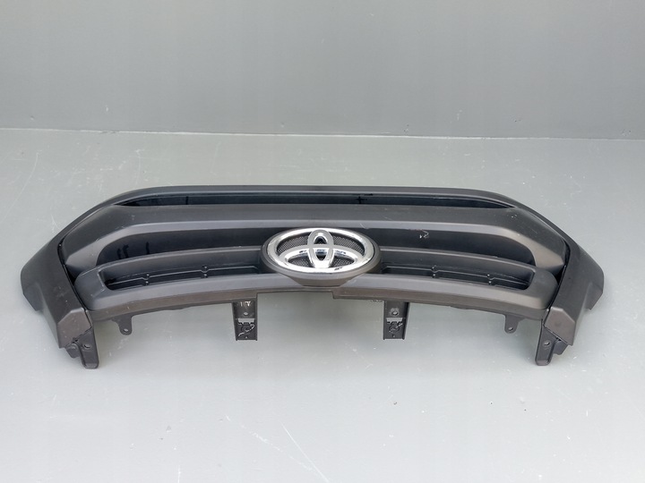 фото №9, Toyota hilux viii рестайлинг 2017- решётка радиатора решётка радиатор перед 53100-0kj80 ÷