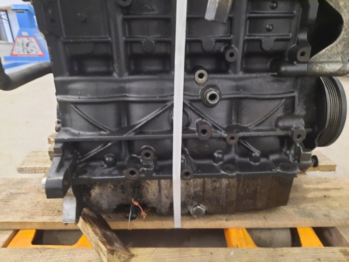 фото №8, Volkswagen golf v 1.9tdi 105km 03-09 двигун дизель bxe