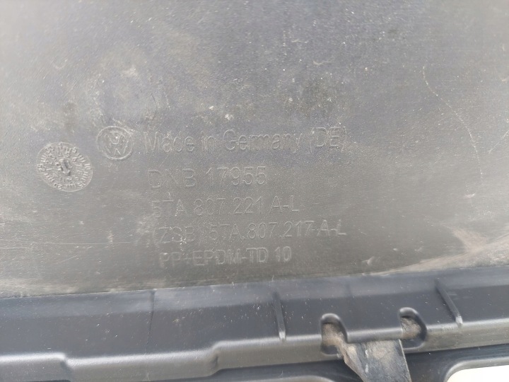фото №11, Volkswagen oem номер 5ta807221a бампер