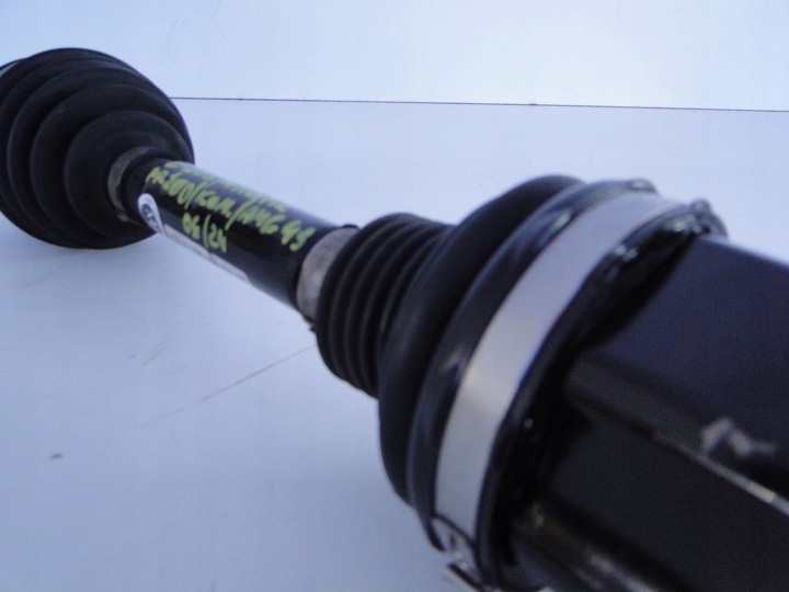 фото №11, Mercedes c класс 205 полуось передняя правая 43 amg a2053305710 a2053303706