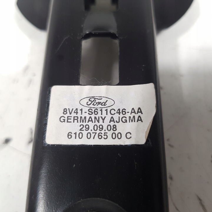 фото №4, Регулювання ременя безпеки повзунок ford kuga