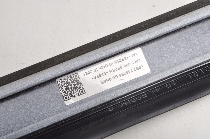 фото №6, Defender l663 планка крила скла правий зад 21r