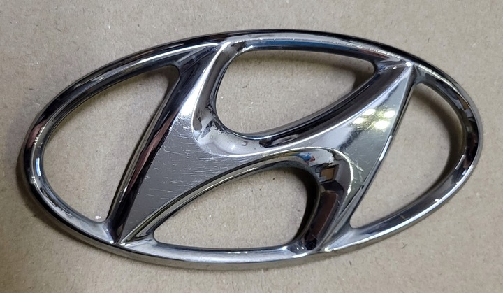 фото №1, Знак логотип емблема з кришки задньої багажника hyundai оригінальний номер