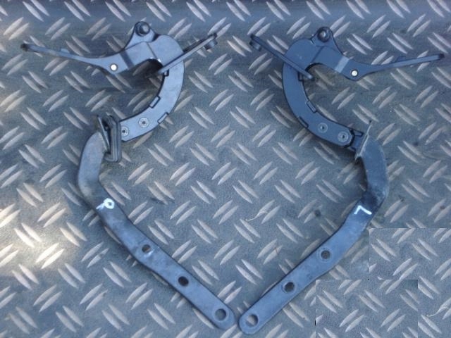 фото №1, Volvo v70 xc70 ii 01- правые левый петля петли крышки зад