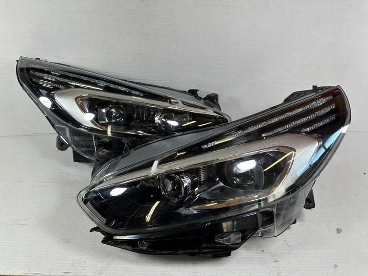 фото №1, S-max mk2 ford лампа правая левая полный led em2b-13w030-cm em2b-13w029-cm