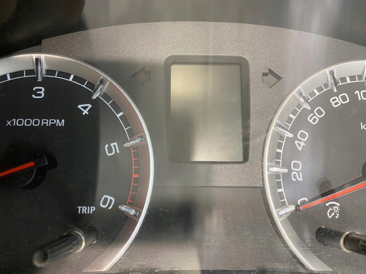 фото №5, Suzuki swift mk7 1.3 ddis панель приборов европа