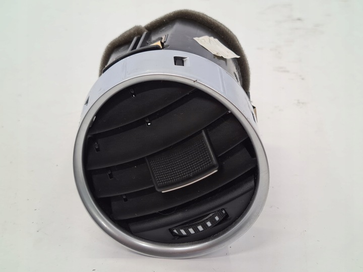 фото №1, Seat exeo решітка повітропровід 3r0820951