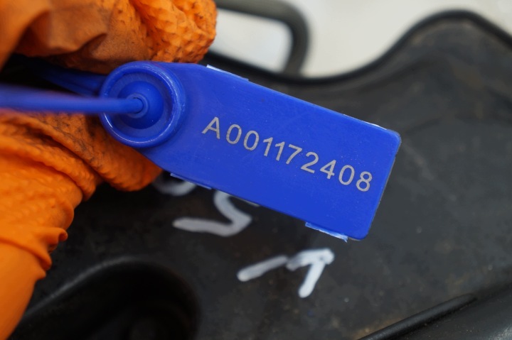 фото №15, Двигун стійка форсунки d5244t8 2.4 d5 volvo v50 i s40 ii c30 i c70 ii 171tys