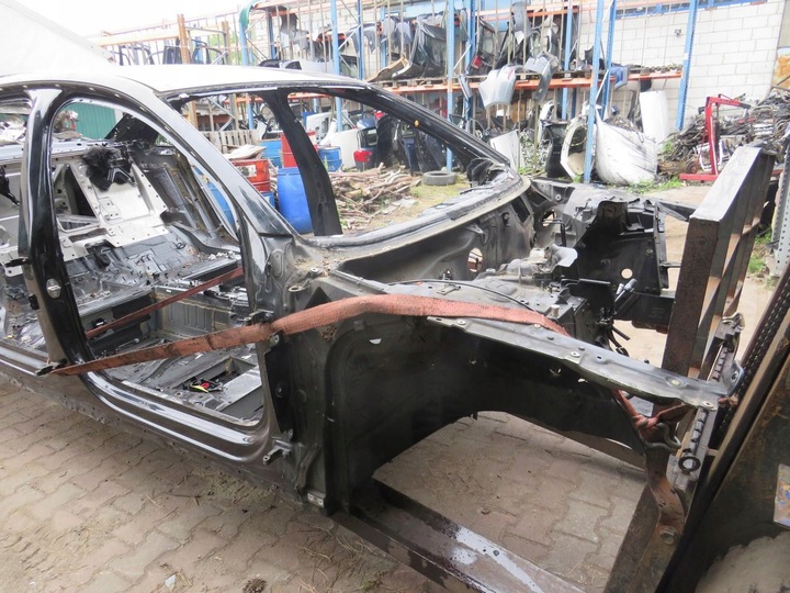 фото №1, Чверть лонжерон правий lz9y audi a8 d4