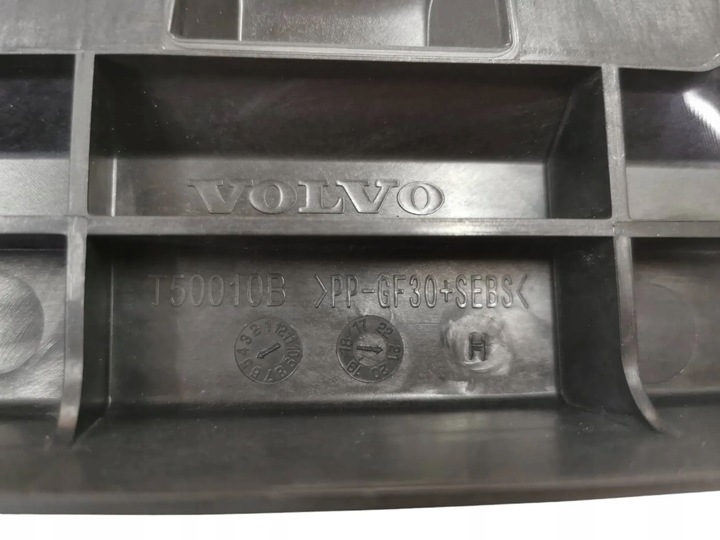 фото №12, Ролета, жалюзі, кермо повітря volvo xc-40 2.312