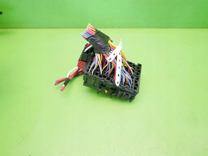 фото №4, Коробка запобіжників renault twingo ii phi 1.2