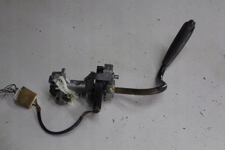 фото №1, Toyota prius 02 1.5 рычаг тормоза ручного