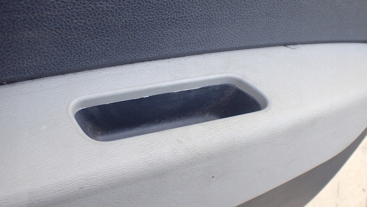 фото №5, Оббивка боковина двері праві перед dacia lodgy