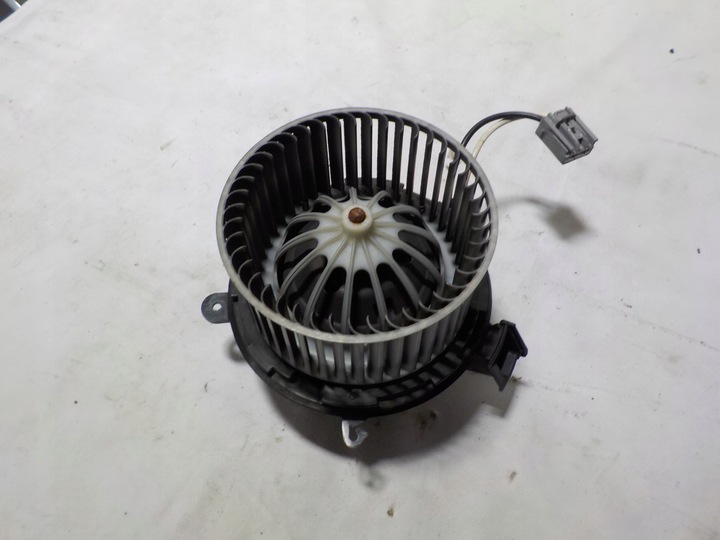 фото №1, Opel astra 2012r. 1.7 cdti вентилятор вентилятор u7253002