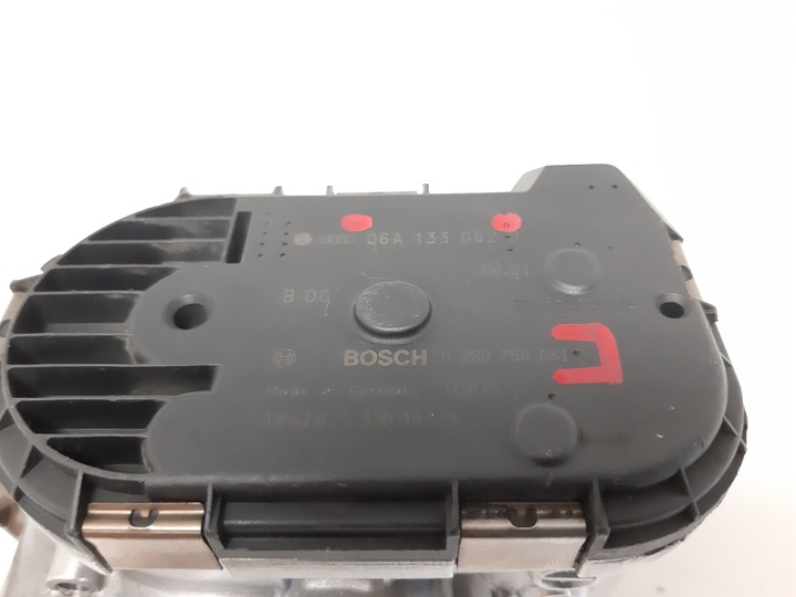 фото №6, Audi vw 2.0 8v дроссельная заслонка 06a133062d 0280750061