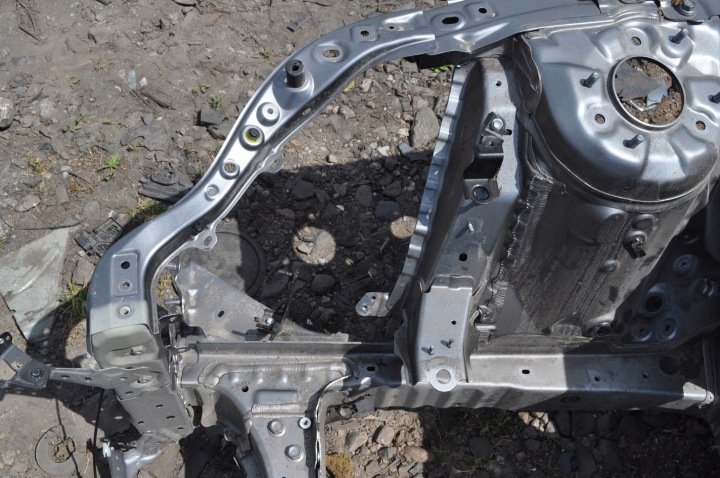фото №9, Toyota bz4x чверть лонжерон фартух праве перед права лак 1l5 2024r