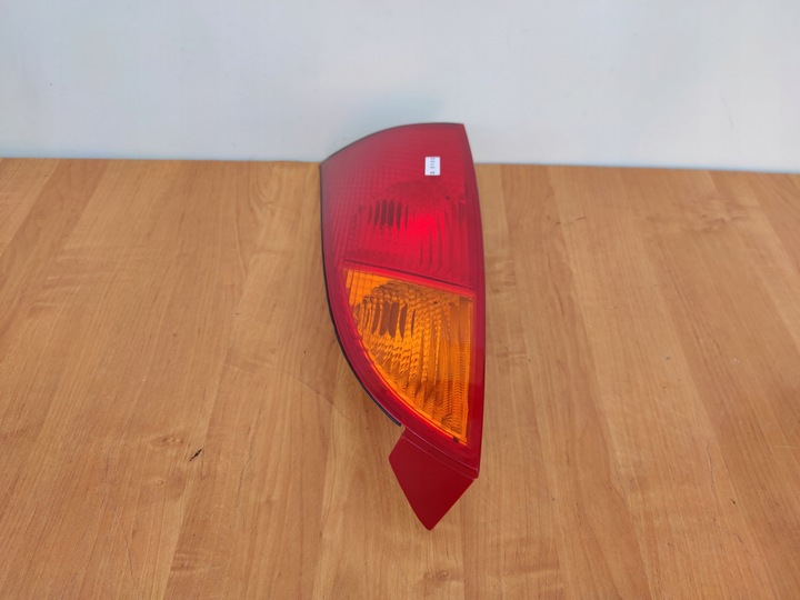 фото №1, Ford focus mk1 хэтчбек левая лампа зад задняя lh