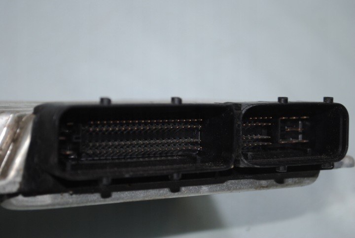 фото №7, Бортовой компьютер (эбу) двигателя volkswagen polo 9n 038906012am 0281010658
