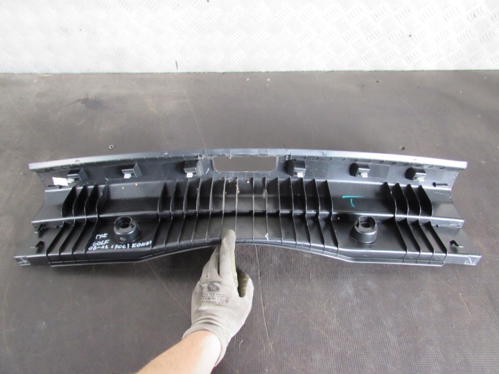 фото №5, Защита ремня зад 1k9863459a volkswagen golf vi 08-12r.