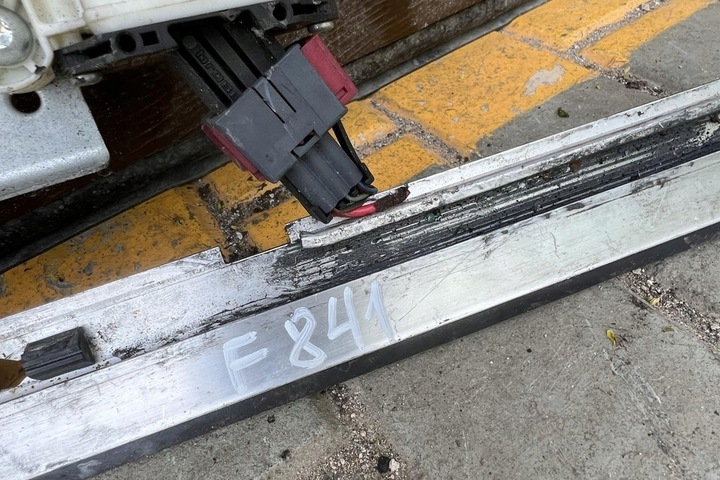 фото №11, Підйомник вікна лівих передніх двері opel vectra c 9178987 2006