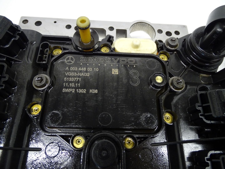 фото №11, Мехатроніка блок керування  коробки 7g-tronic mercedes a0034460310 5wp21302