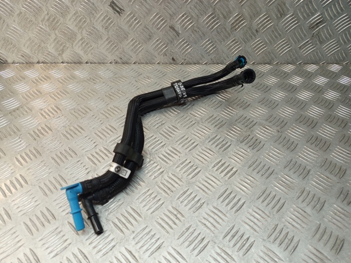 фото №8, Bmw (oem) 8587547 3' g20 g21 4' g22 g26 трубка  шланг топлива шланг
