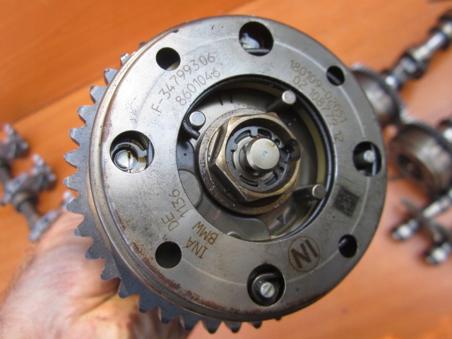 фото №7, Bmw x5 g05 x6 g11 g12 g30 n63 n63b44c 4.4 фазатор регулятор 8601045 8601045