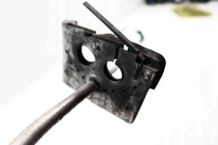 фото №9, Mercedes w164 x164 ml gl трубка  трубка шланг кондиционера 4.7 5.5 gl550